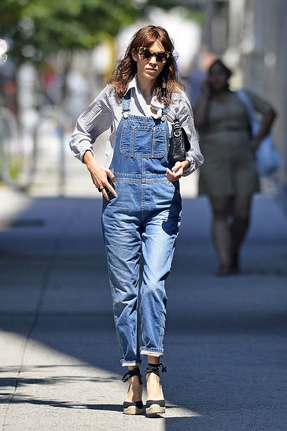 Overall là gì? Tìm hiểu về “Overalls”: Item cá tính đậm chất street style