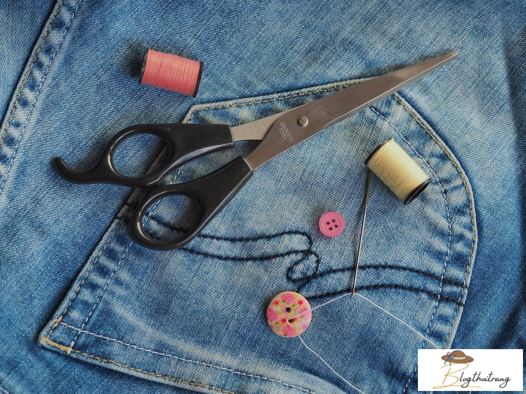 Upcycling trong thời trang biến đồ cũ thành mới